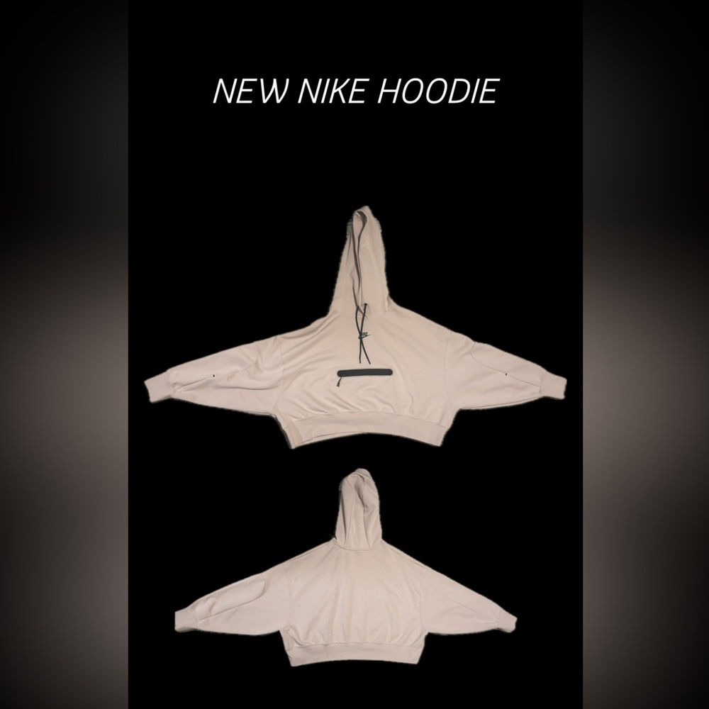 BRAND NEW NIKE CROP HOODIE